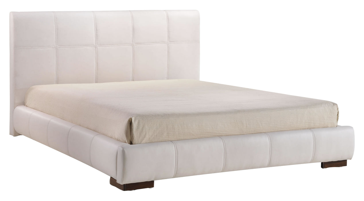 Amelie King Bed White