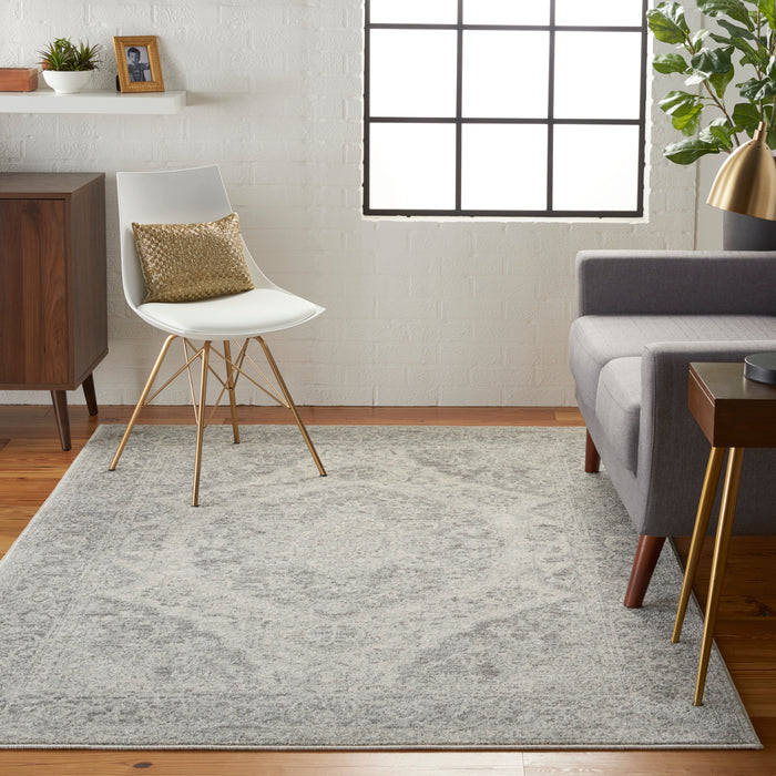 Nourison Tranquil TRA05 Grey and White 6'x9' Vintage Area Rug
