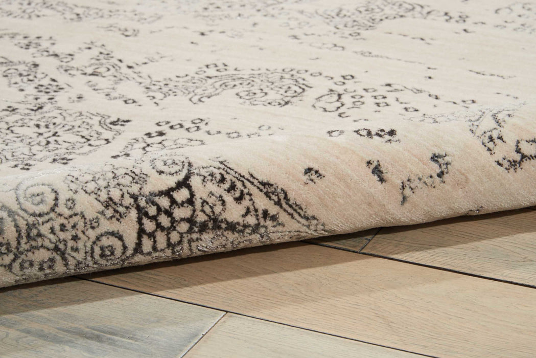 kathy ireland Home Silver Screen KI344 Ivory White 5'x7'  Area Rug