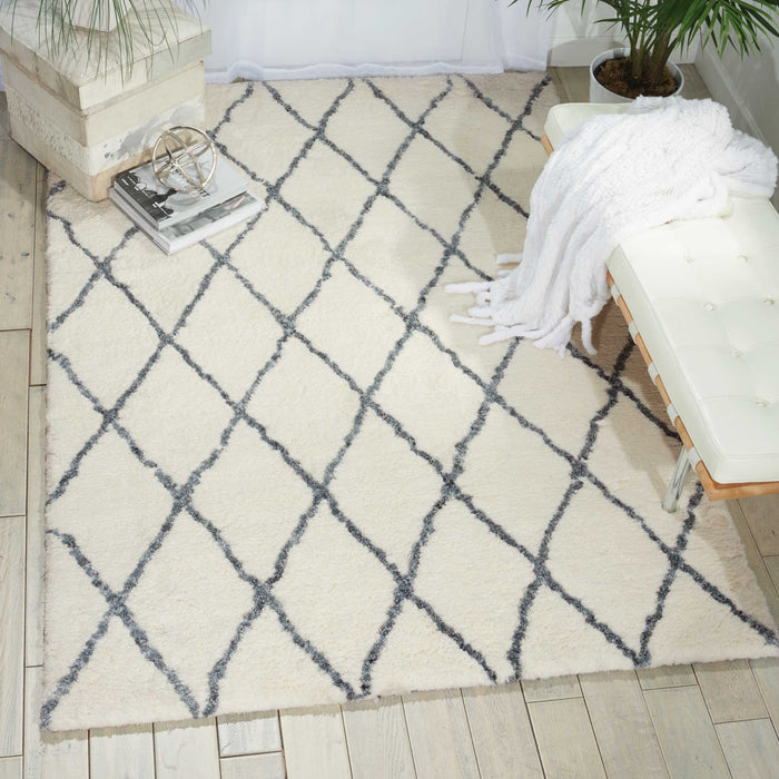 Nourison Galway GLW11 Grey and White 8'x10'   Rug